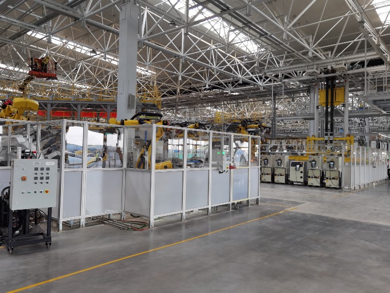 為何要定制鋁型材圍欄？